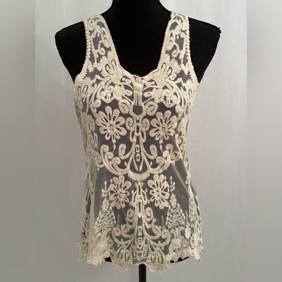 Love J Ivory Embroidered Lace Tank Top Boho Sheer Floral Scalloped Hem - Picture 4 of 12